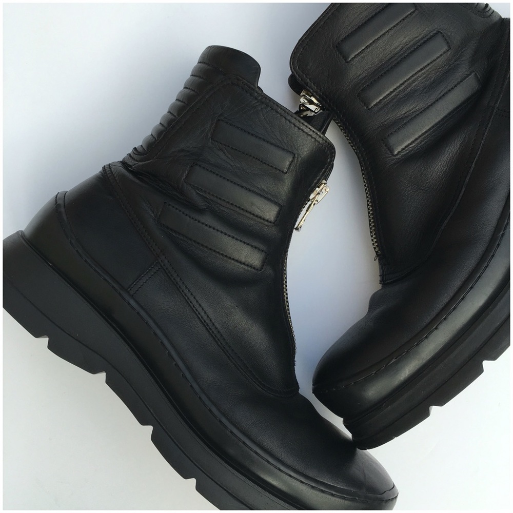✨HP Kenneth Cole New York Leather Zip Boots